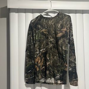 Small Mossy Oak Long Sleeve